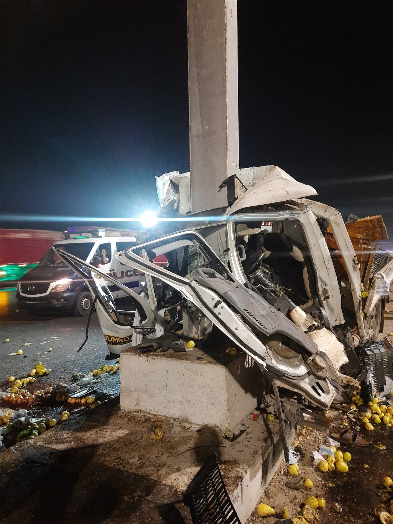 742eb61e17.jpg