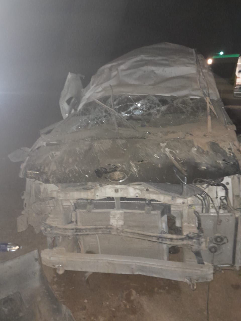 انقلاب ميكروباص بطريق أبوسمبل السياحى