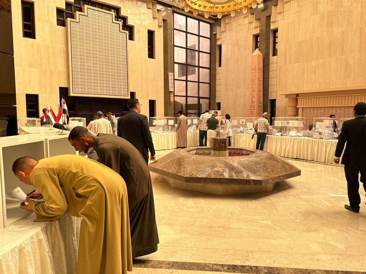 مشاركة المصريين بالسعودية في انتخابات البرلمان 2025