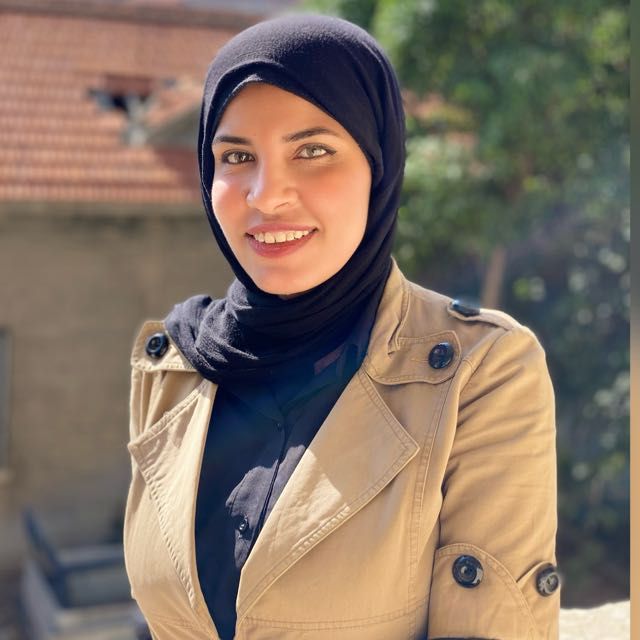 الكاتبة الروائية دينا شحاته