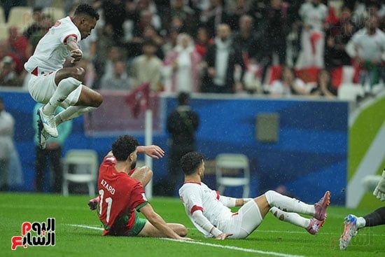 مشاركة قوية من أزارو