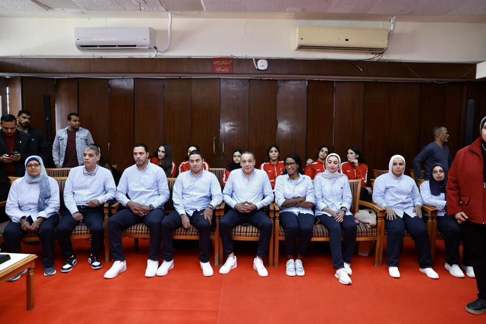 تكريم سيدات السلة تكريم سيدات السلة