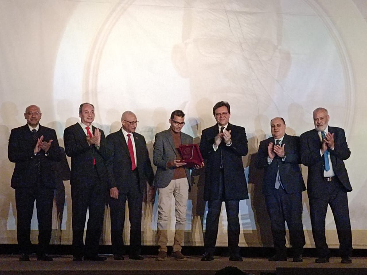 تكريم أحمد إبراهيم الشريف