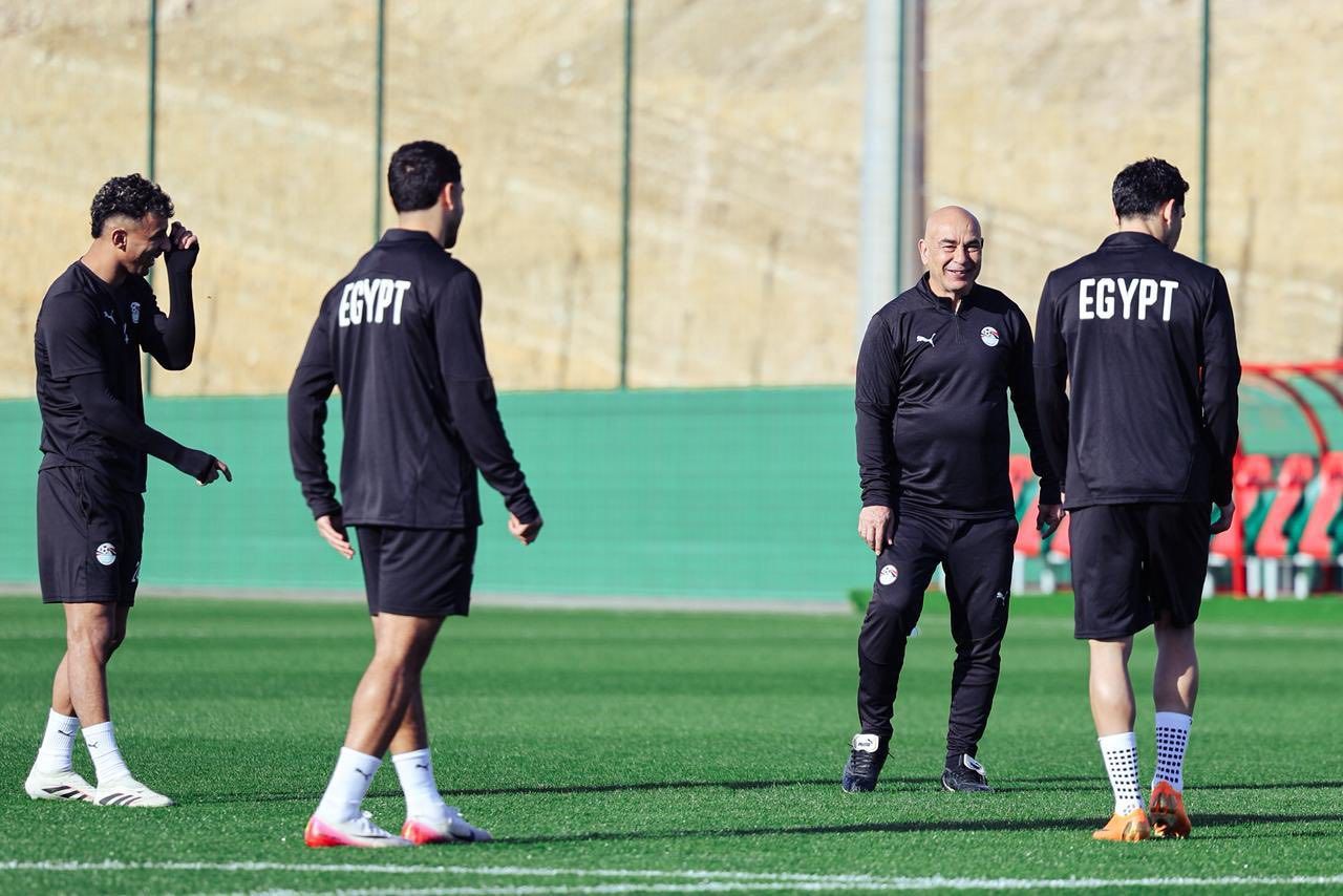 حسام حسن (2) حسام حسن (2)