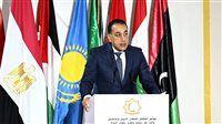 رئيس الوزراء يدعو وسائل الإعلام إلى تبني خطاب يسلط الضوء على "المرأة النموذج" المنتجة والمبدعة