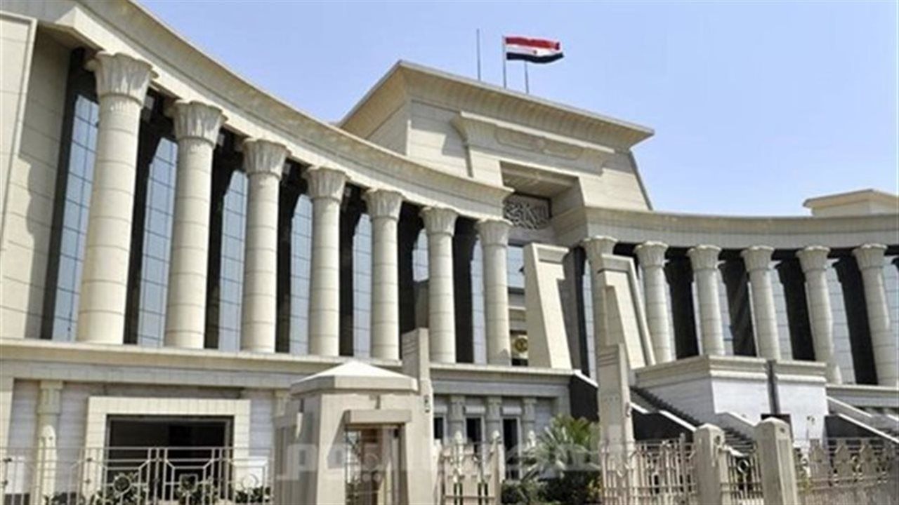 الدستورية العليا تحجز دعوى عدم دستورية قانون التأمين الإجباري لحكم 4 أبريل