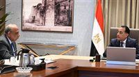 رئيس الوزراء يلتقي وزير الكهرباء والطاقة المتجددة لاستعراض عددٍ من ملفات العمل