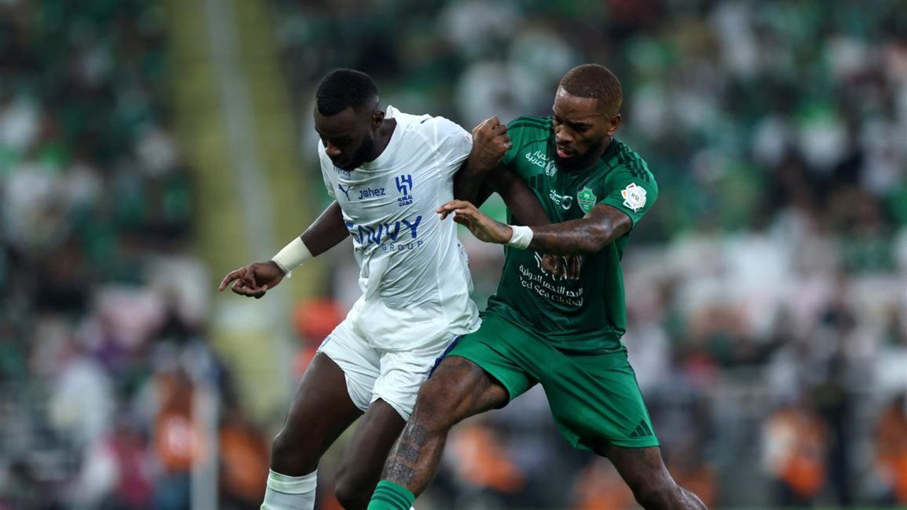 بث مباشر الآن.. شاهد مباراة قمة الدوري السعودي بين الهلال والأهلي