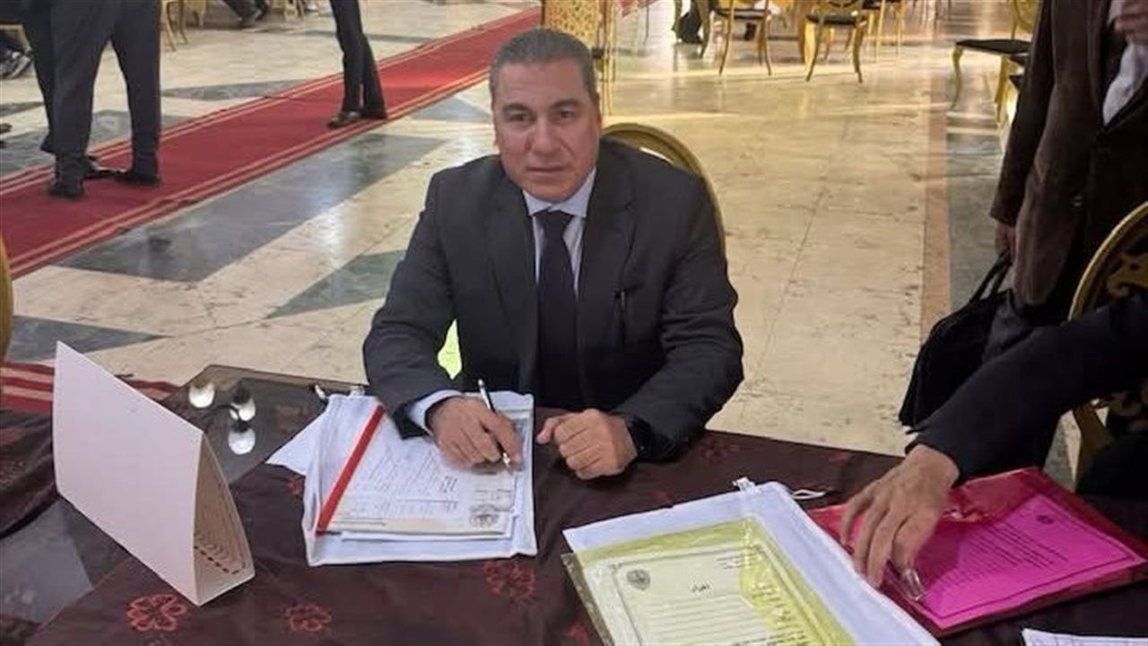 "كل محامٍ نقيب وصوتكم مسموع".. أبرز تصريحات حمدى الحرزاوى نقيب محامين أسوان الجديد