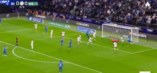 الهلال ضد الأهلي.. انطلاق الشوط الثاني من مباراة الهلال والأهلي في دوري روشن السعودي