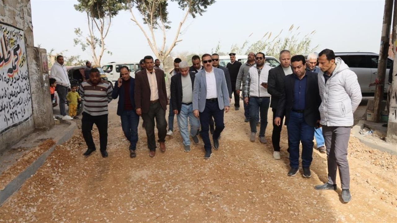 محافظ المنوفية يتفقد تطوير كوبري الباجور العلوي ورصف منطقة الورش