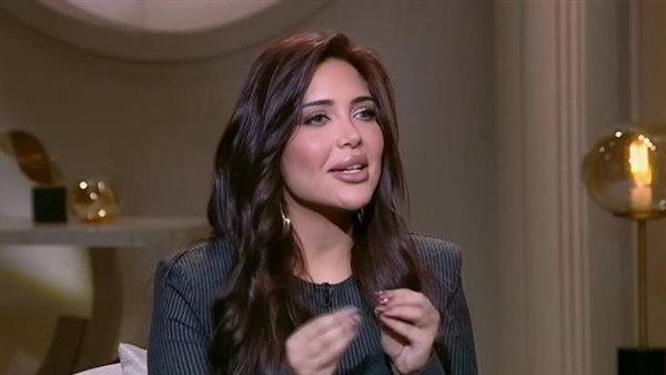 بعد تألقها في مسلسل لعبة وقلبت بجد.. زينب يوسف شعبان: والدي كان عايزني إعلامية