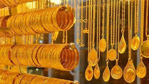 تذبذب سعر الذهب في مصر اليوم الثلاثاء 3 فبراير.. ترقب في سوق الصاغة