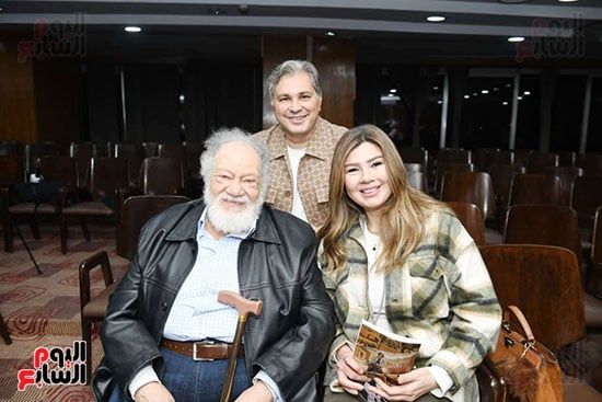 يحيى الفخراني ورانيا فريد شوقي