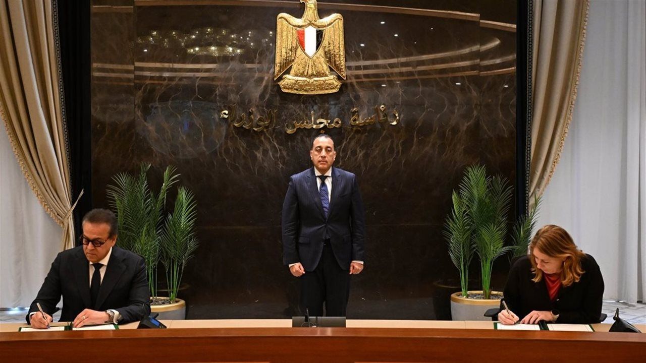 "مدبولي" يشهد توقيع مذكرة تفاهم بين مصر والسويد لدعم الشراكة الصحية والطبية
