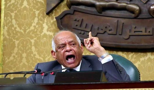 من الارتباك إلى الانضباط .. رحلة البرلمان المصري عبر ثلاثة فصول تشريعية