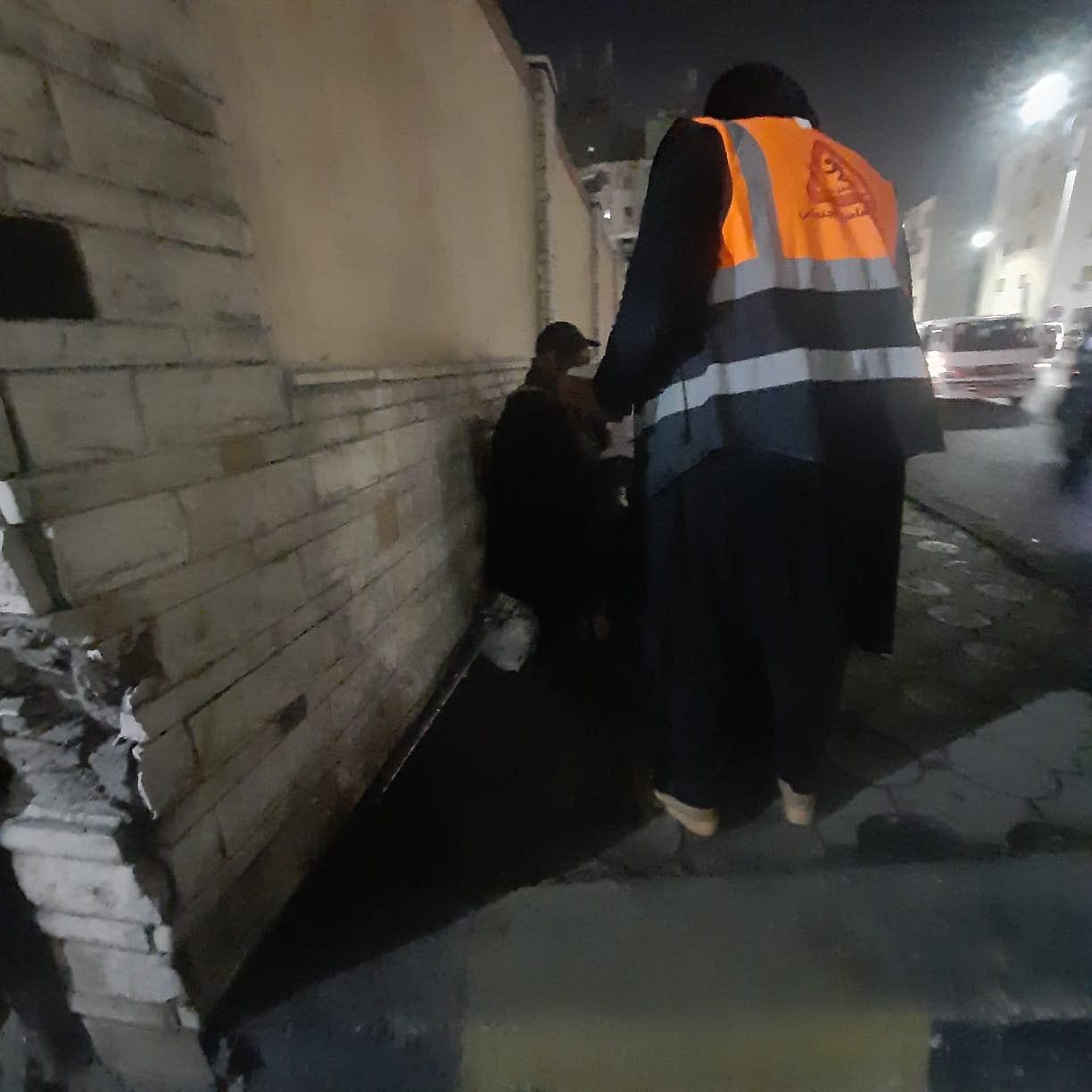 «التضامن الاجتماعي»: فرق التدخل السريع تكثف حملاتها الليلية وتنقذ أطفالا وكبارا بلا مأوى بالفيوم وبورسعيد
