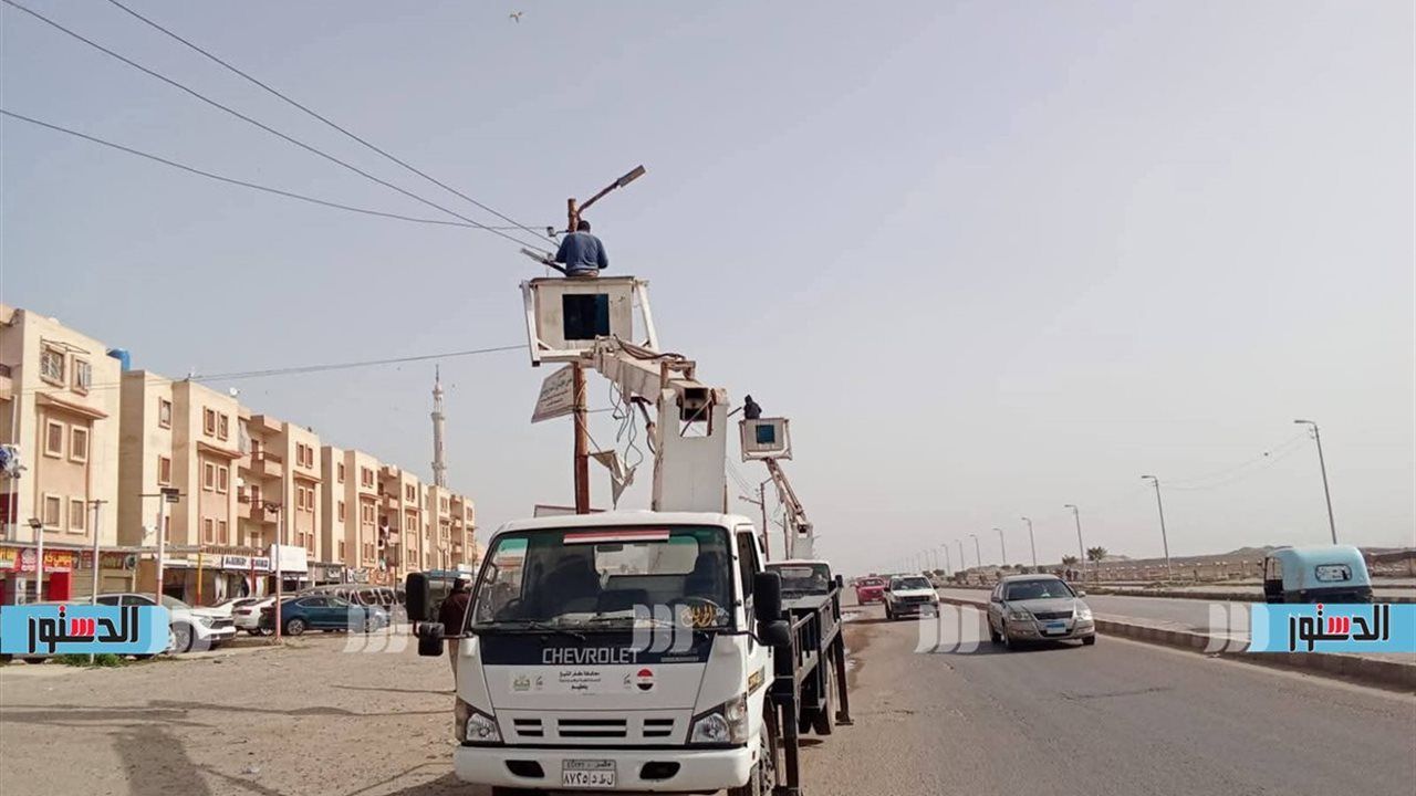 إنارة حديثة وتأمين ليلي.. تطوير شامل لطريق رافد "بلطيم – البرج" في كفر الشيخ