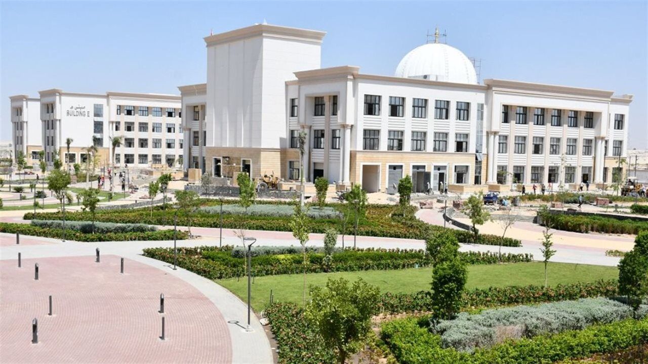 اعتماد نتيجة الترم الأول بكلية الهندسة في جامعة الإسماعيلية الجديدة الأهلية