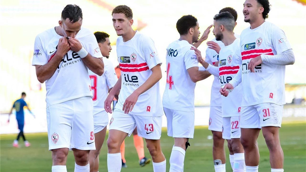 الزمالك يتقدم على كهرباء الإسماعيلية بثنائية في الشوط الأول