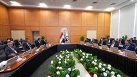 البترول: أهمية دور العنصر البشري وتنمية مهاراتهم وقدراتهم على اعتبارهم حجر الزاوية لتحقيق الإنجازات