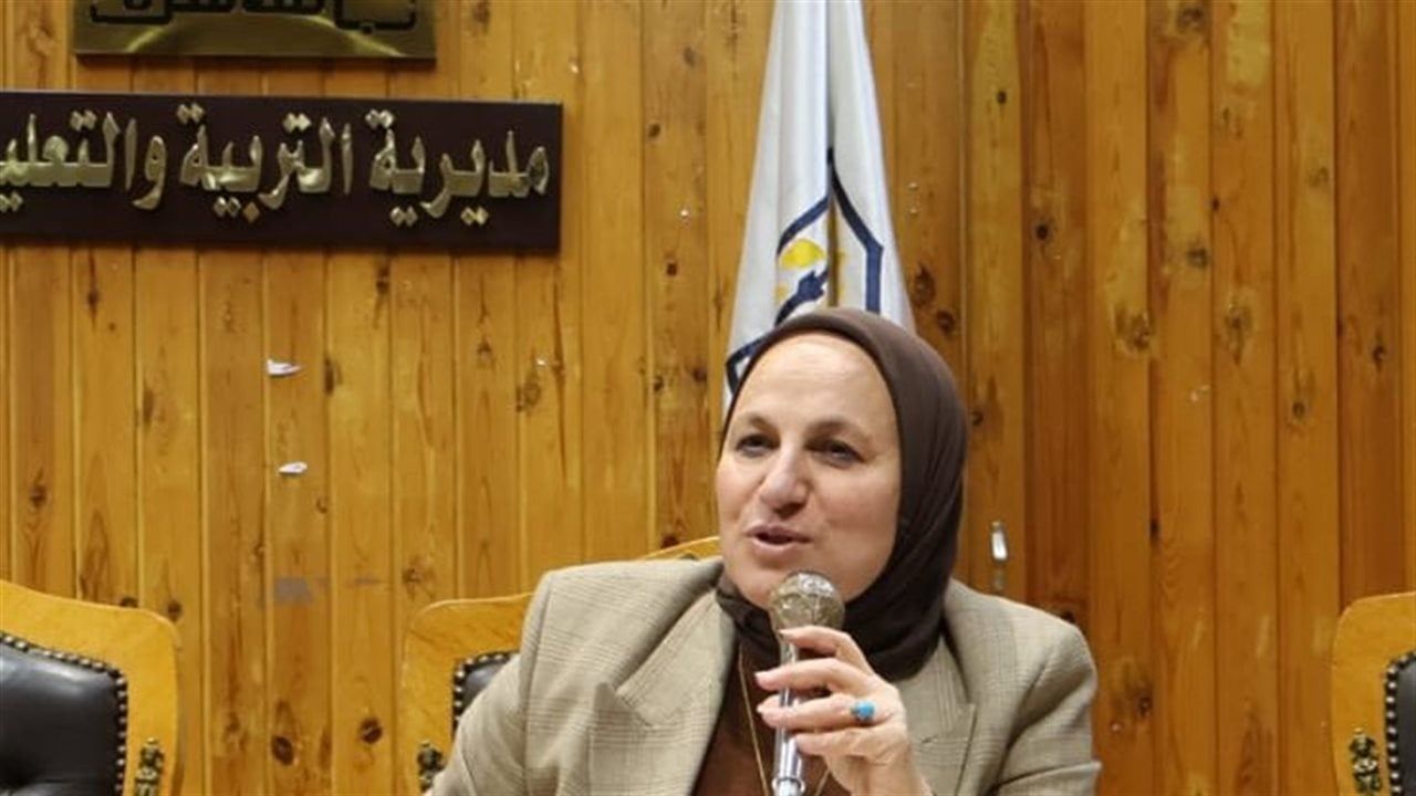 اجتماع موسع بتعليم القاهرة لمتابعة جاهزية المدارس وانضباط الفصل الدراسي الثاني