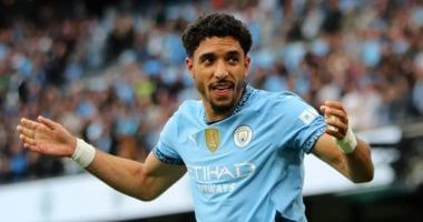 شبكة بريطانية تحذر نيوكاسل من خطورة عمر مرموش في قمة كأس الرابطة