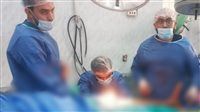 صحة المنيا : جراحة دقيقة لتصحيح وإطالة عظمة الفخذ تعيد الأمل لمريضة في الأربعين بمستشفى مغاغة