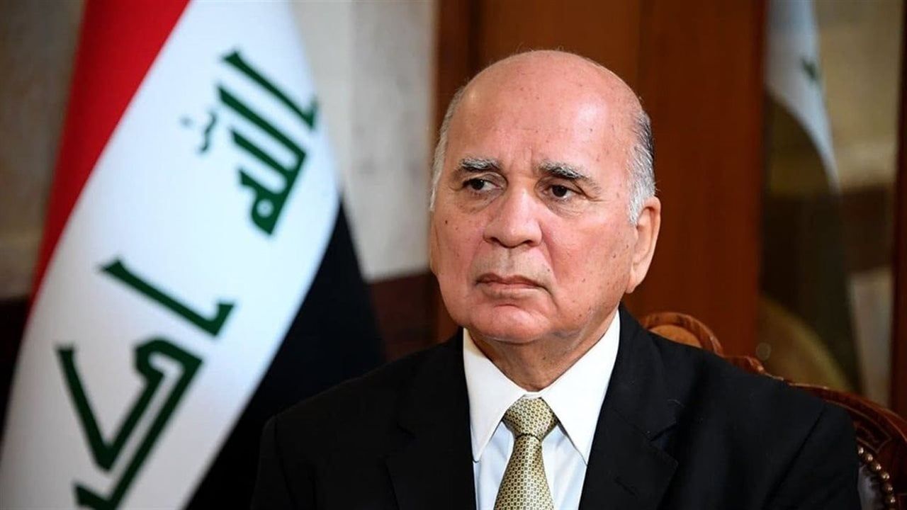 وزير الخارجية العراقي يؤكد دعم بلاده للمحادثات الأمريكية الإيرانية