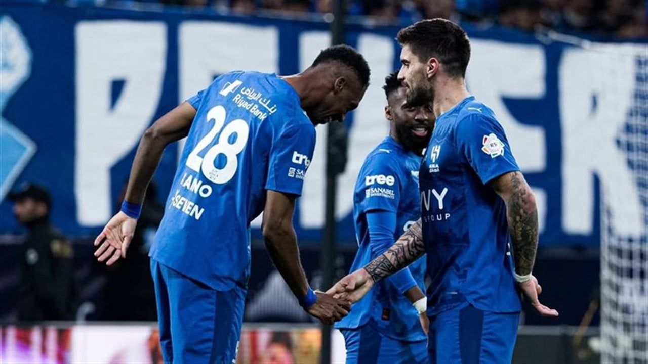 بث مباشر صراع القمة والقاع.. الهلال ضيفًا على الأخدود في دوري روشن السعودي