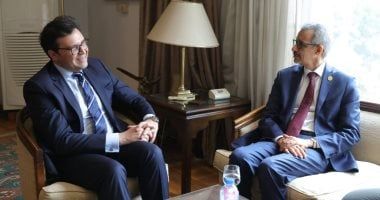 وزير الثقافة يلتقي مدير الألكسو لبحث سبل تعزيز التعاون المشترك بين الجانبين