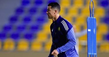 شيرر عن رونالدو: يتقاضى 400 ألف إسترليني في اليوم ويغيب عن عمله