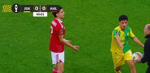 الاهلي.. ملخص اهداف ونتيجة مباراة الاهلي وشبيبة القبائل في دوري ابطال افريقيا بعد نهاية الشوط الاول