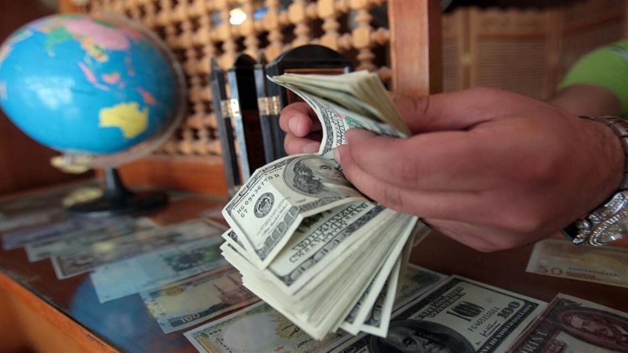 سعر الدولار اليوم السبت 7-2-2026 بالبنوك المصرية.. استقرار دون تغيير أمام الجنيه