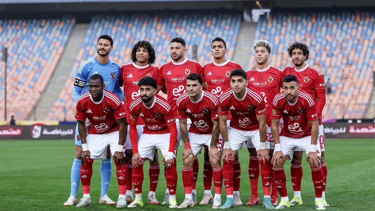شاهد الآن البث المباشر لانطلاق الشوط الثاني من مباراة الأهلي وشبيبة القبائل (0-0)
