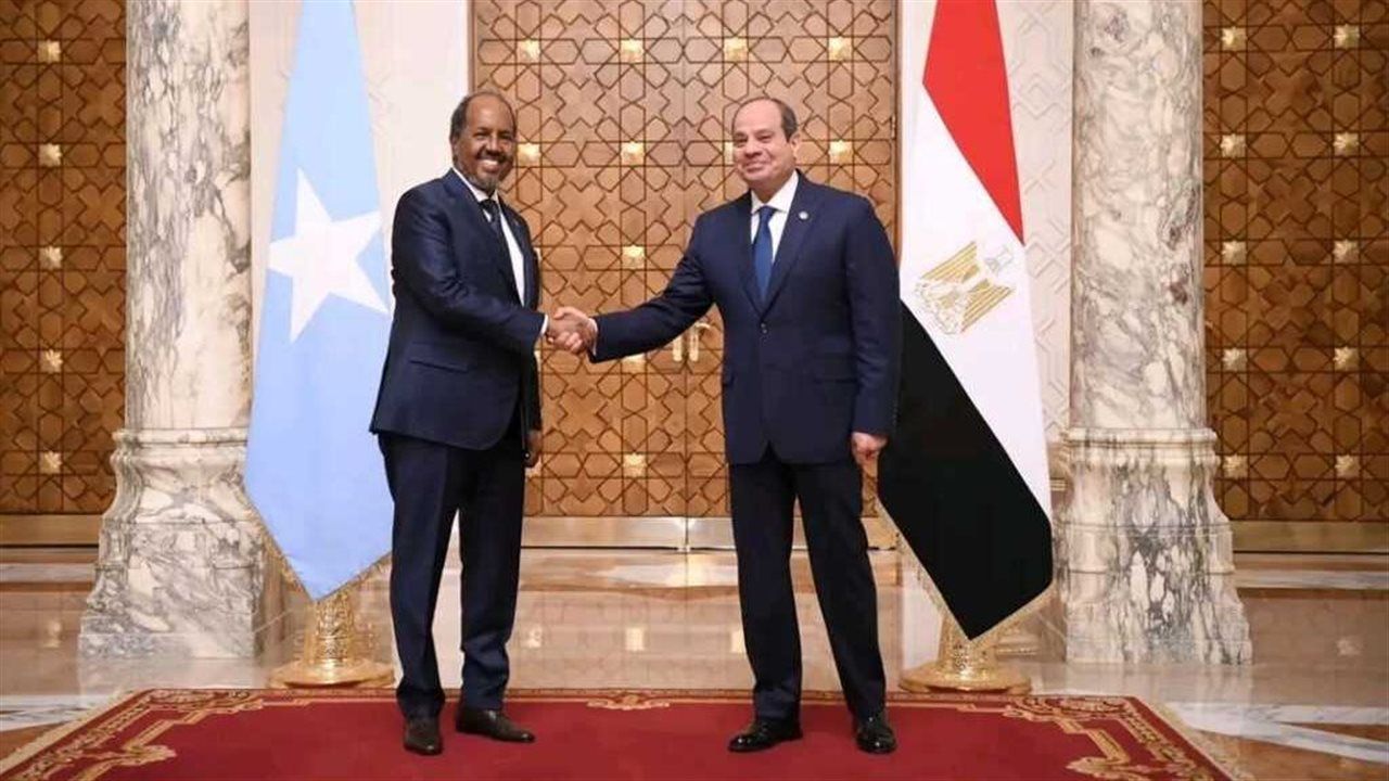 الرئيس السيسى يستقبل نظيره الصومالي ويؤكد موقف مصر الثابت الداعم وحدة الصومال وأمنه وسلامة أراضيه