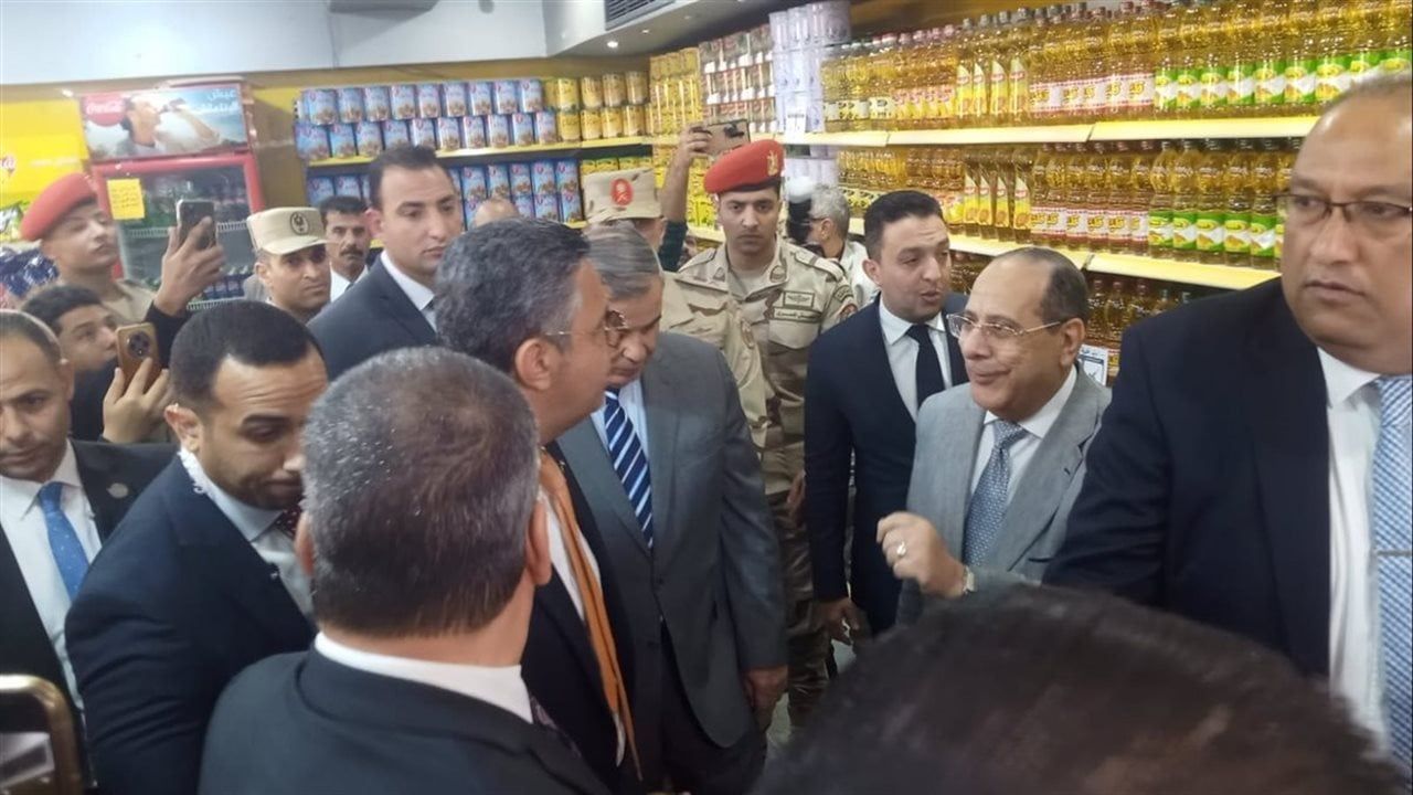 رئيس «القابضة الغذائية»: دعم شركات المجمعات الاستهلاكية لرفع كفاءة الخدمة للمواطنين
