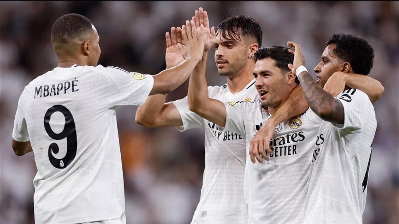 ريال مدريد يلتقى فالنسيا فى الجولة 23 بالدورى الإسبانى.. الليلة