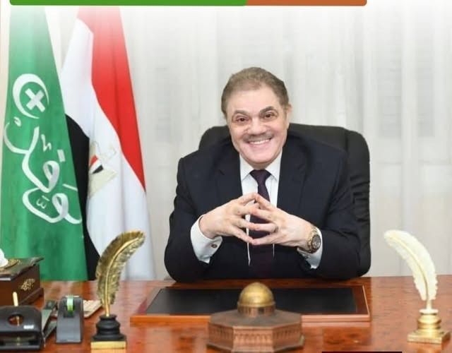 رئيس حزب الوفد يحل جميع اللجان الإقليمية والنوعية ويخصص قنوات لتلقي اقتراحات الأعضاء