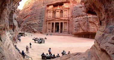أنبوب رصاص طوله 116 متراً يكشف الهندسة الرومانية للقنوات المائية فى البتراء