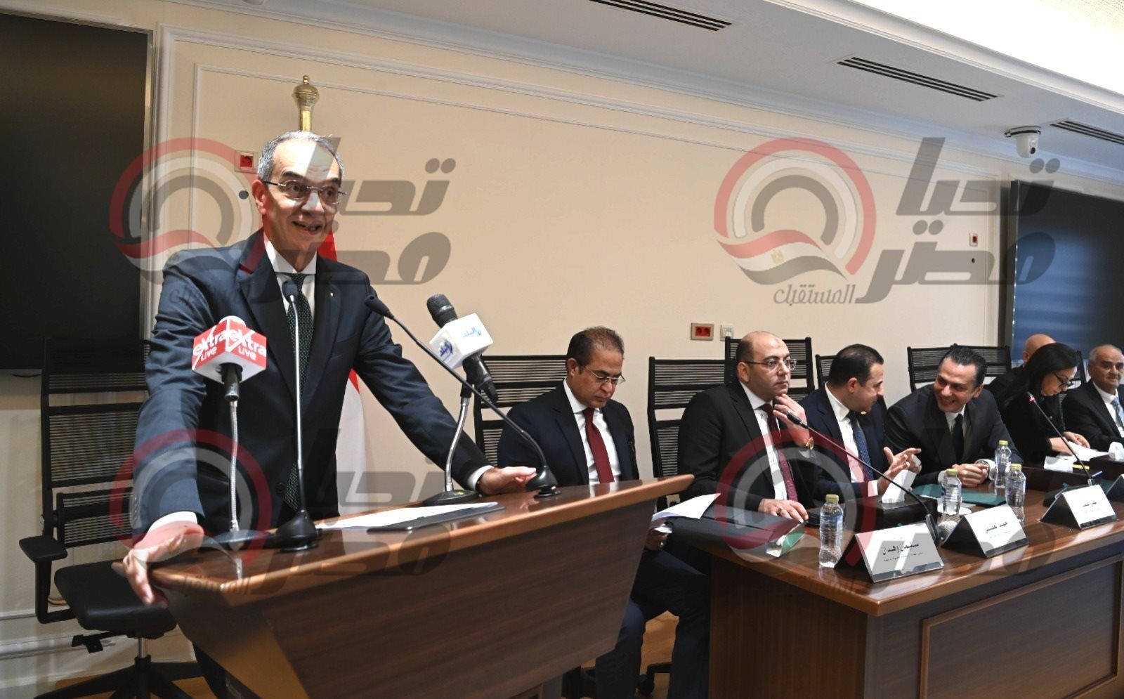 وزير الاتصالات: نعمل على قانون يوازن بين حماية الأطفال والاستفادة من الإنترنت