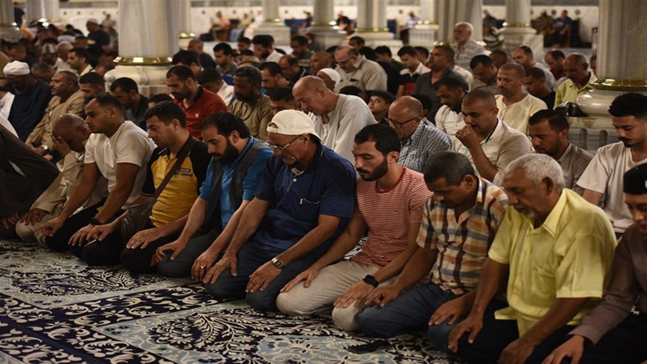 مواقيت الصلاة في مدن محافظة الغربية اليوم الإثنين 9 فبراير 2026