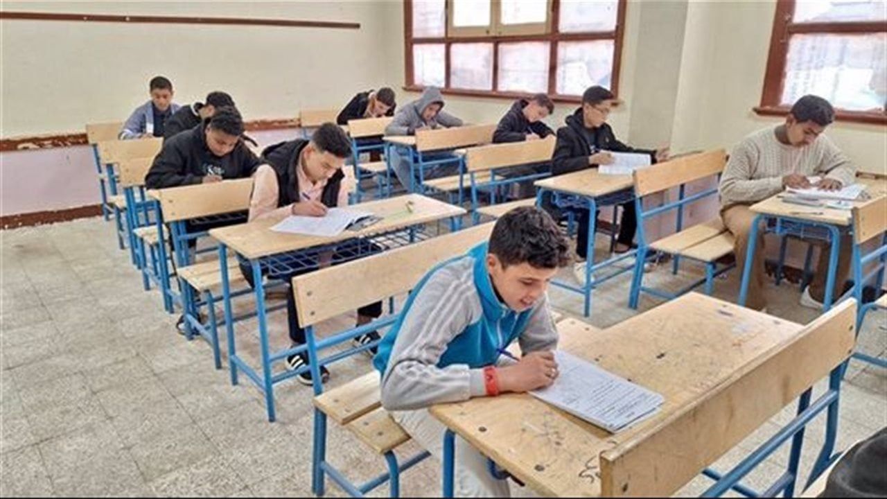 الأوراق المطلوبة لتسليم الاستمارة الورقية للتقدم لامتحانات الثانوية العامة