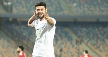 أيمن الرمادي يحذر مصطفى شلبي بعد الاحتفال بشعار الزمالك أمام الأهلي
