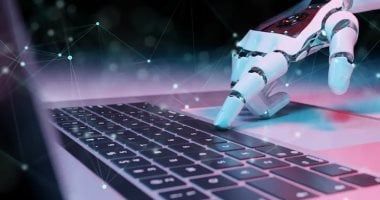 وكلاء Claude يدخلون وول ستريت: جولدمان يختبر أتمتة المحاسبة والامتثال