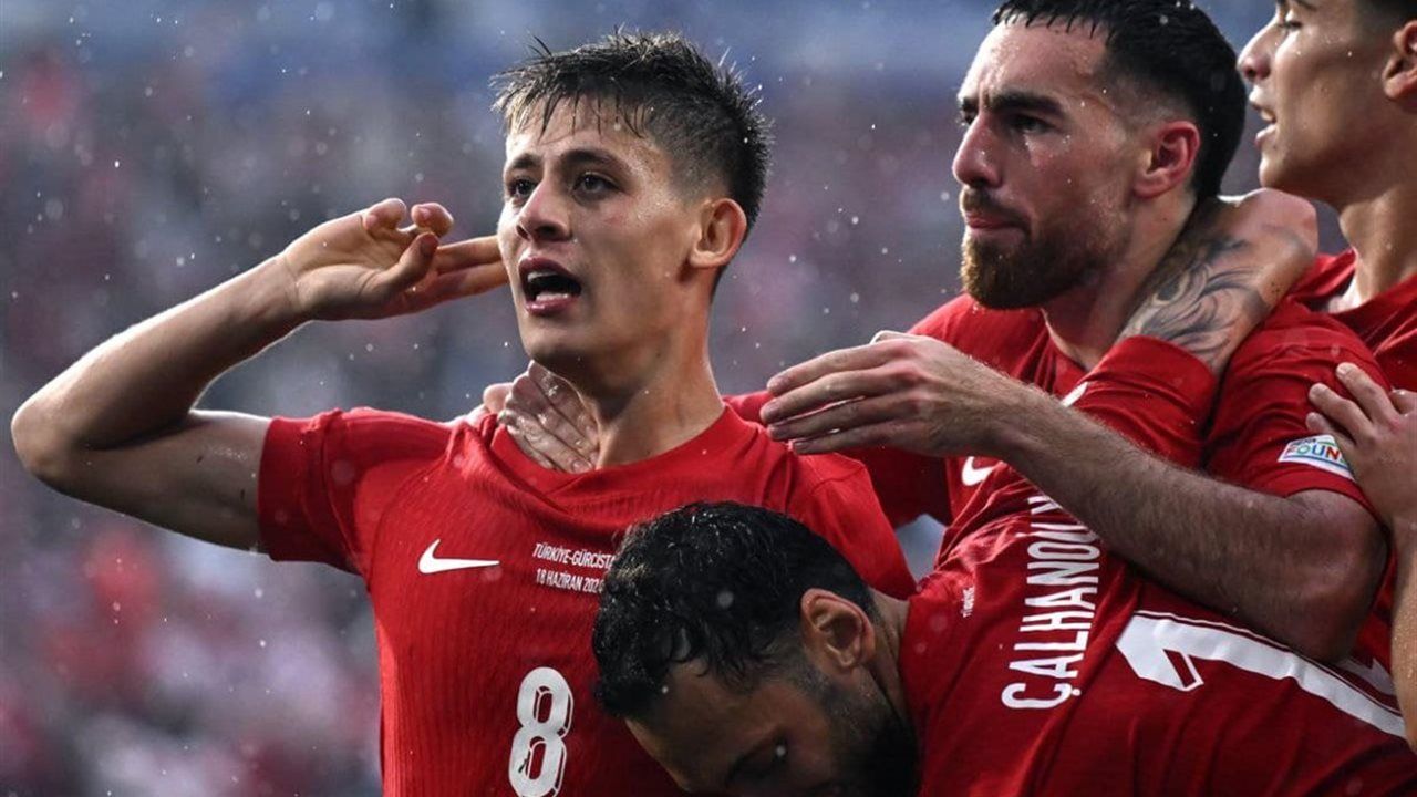 يلاشوت بث مباشر لمباراة تركيا ورومانيا في الملحق الأوروبي المؤهل لكأس العالم 2026