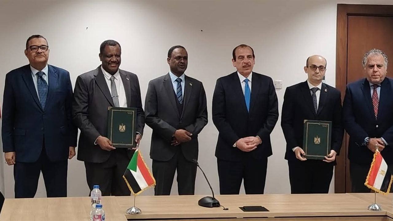 السودان ومصر يوقعان بروتوكول تعاون مشترك لمكافحة بعوضة الجامبيا