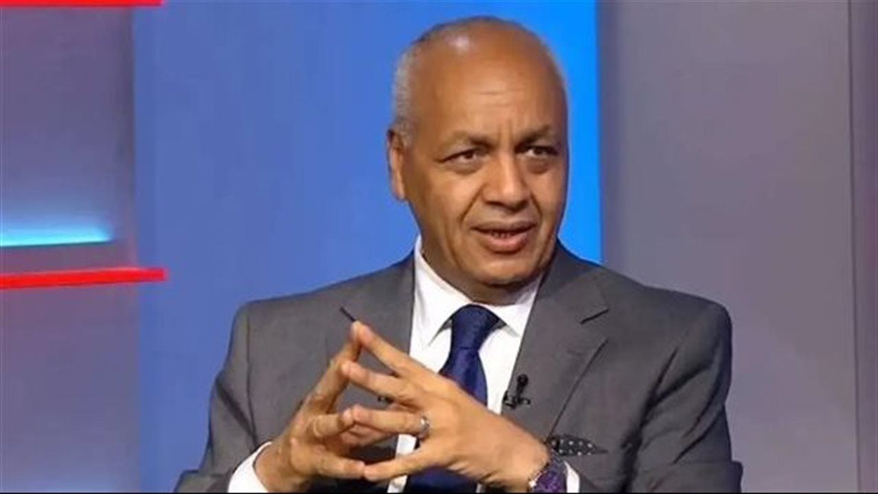 مصطفى بكري يكشف كواليس تحركات واجتماعات هامة بالنواب