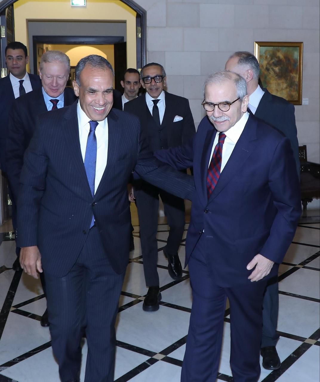 رئيس الوزراء اللبناني: نثمن سرعة الاستجابة الإغاثية المصرية ومواقفها الداعمة للبنان في تحركاتها الدولية