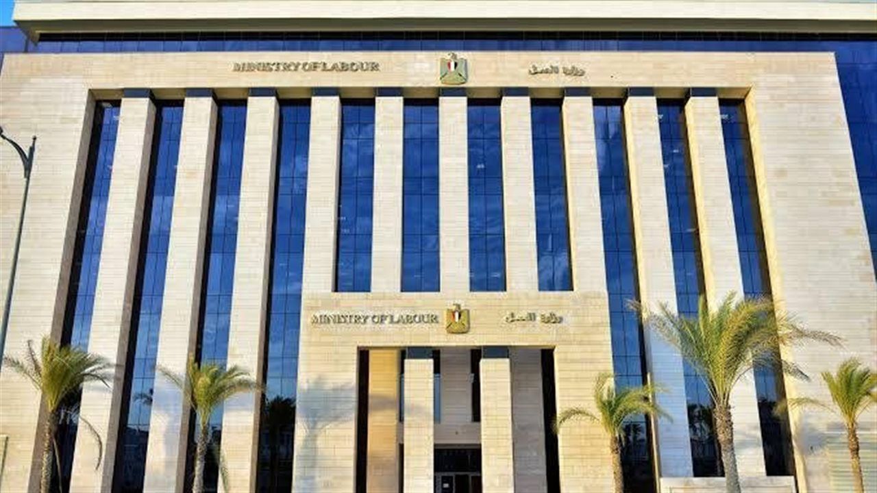 وزارة العمل تعلن فرص تشغيل جديدة بالشراكة مع القطاع الخاص فى المحافظات